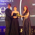 Ankita Lokhande Instagram – When u receive the award from none other than @madhuridixitnene ma’am for the most stylish couple of the year 🔥

Thanku @brandempower.in #GlobalExcellenceAwards #GEA2023 #brandempower #moststylishcouple2023
@media.raindrop 
Styled by – @castelino_priyanka 
Jewellery- @renukafinejewellerymumbai i @oakpinionpr
Hair- @the_art_case_byfarah 
Makeup- @cashmakeupartistry
Shot by – @rohitsrivastava_