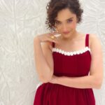 Ankita Lokhande Instagram - “The beauty of a woman is not in a facial mode, but the true beauty in a woman is reflected in her soul. ...❤️