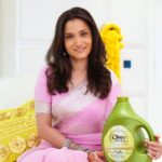 Ankita Lokhande Instagram - Are you curious to know the secret behind a healthy lifestyle? It’s your cooking oil making it the most essential choice in kitchen for everyday use. Oleev active cooking oil has the goodness of olive oil with anti oxidations, making it the healthiest choice. This Diwali choose a healthy habit and a pro active lifestyle for you and your family. Choose oleev active for a better tomorrow! @oleevoil Now available at @amazonIN #oilwayschoosehealth #guiltfreelifetyle #oleev #oliveoil #healthylifestyle #diwali2022 #diwali #proactivehealth #oleevactive