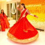 Ankita Lokhande Instagram - The more you celebrate your life, The more there is in LIFE TO CELEBRATE 🎉 And life should not only be lived, It should be celebrated ❤️ Watch till end 🤩 Thanku everyone for coming and making our first karwachauth so so so special ❤️🙏🏻 #dancelife #anywhere #anytime #anvikikahani #anvikikarwachauth @jainvick