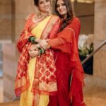Ankita Lokhande Instagram - Dear bhabhi words really can’t express what I feel for you just want to say that Thanku for being u . This song is really for u because u r the Kumkum of our family .. everyone and everything is just so incomplete without you . I love u bhabhi 💋💋💋 @reshu_jain_84_
