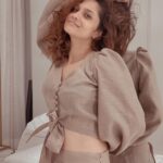 Ankita Lokhande Instagram - Weekend is Here @lokhandeankita Wearing @_anuki.n #linenlovers#codset#crop#bigbottoms#bohochic#loungewearchic#chill https://anukee.com/