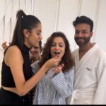 Ankita Lokhande Instagram - Happy 6 months to us baby 👶 Thanku family to making it so special. Love u guys… special thanks to my lovely bhabhi for making it so memorable. I m already missing everyone. Jaldi aana wapas.. lots of love ❤️ Riya Vivaan chachi is missing u 😘