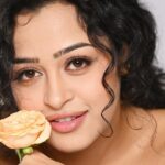 Apsara Rani Instagram - A rose🌹🥀 . . . Photography- @raisoniproductions Styling- @nimisha_rankaa Managed by- @ankurtiwari04 . . . #apsara #apsararani #actorlife #dangerous #ramgopalvarma #rgvdangerous #indianactress