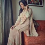Barkha Bisht Sengupta Instagram - Promotion ready … #Mukhbir #day1 #trailer launch … stoked by the response on our trailer … Wearing : @renubhatia_flawsome Stylist : @stylebyriyajn Jewellery : @outfitsbyriyajn Outfit managed by : @stack.pr Managed by : @silverbell.networks Amritsar, Punjab