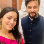 Barkha Bisht Sengupta Instagram - Thank u @official.anuragthakur sir, for being there for the screening of ‘Swaraj’ …. Thank u for the appreciation. Means a lot. @contiloepictures @doordarshannational Parliament House