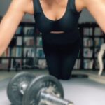Celina Jaitly Instagram - So… what did you do on the first day of the year ? WANT IT? PUSH FOR IT !!!! #40andfabulous #workout #pushups #pushyourself #workoutmotivation #explorepage #celina #celinajaitly #celinajaitley #fitnessmotivation #fitnessover40 #fitandfab #indianactress #missindia #missuniverse #beautyqueen #momswholift #womenwholift #momof3 #bollywood #momoftwinsplusone