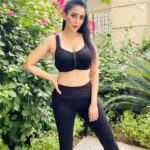 Chahatt Khanna Instagram - It’s been a long time since ive been Me .. #ck #chahattkhanna #blackisback #effortless #gymwear #india #indian #girl #indiangirl #influencer