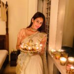 Chahatt Khanna Instagram - Happy Festival of lights .. which you brought 🪔 #happydiwali