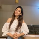 Chahatt Khanna Instagram - SWIPE LEFT to see the NIVEA video that inspired me to spend this valuable time at home teaching my daughter about mother nature. We planted seeds, we laughed so much and I had an amazing time with my baby. Make a video of what you are upto with ur kids and send in your videos with #HaveFunWithYourKids @niveaindia to share the care. #ManyWaysToCare #NIVEAForYou Oberoi Springs, Anderi west, Mumbai