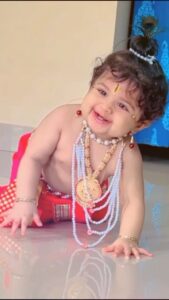 Chaitra Rai Instagram - Our little muddhu Krishna 🧿🥰♥️
Happy Krishna Janmashtami ♥️

VC: @anveshrv_1714 

#happy #krishna #lordkrishna #janmashtami #my #little #muddhu #krishna #harekrishna #mangalore #udupi #reelsinstagram #reels #trending #reelsindia #myangel #cutie #babygirl #thankful #nishkashetty #prasannashetty #chaithrarai17