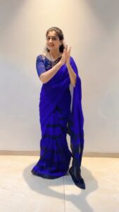 Chaitra Rai Instagram - 💙❣️

#andalaadabomma #saree #reelsinstagram #telugu #trending #song #trendingreels #reelitfeelit #reelsindia #reelsvideo #thankful 
#chaithrarai17