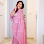 Debina Bonnerjee Instagram - Festive feels … 🌸 . . . Suit @bunaai 📷 @sk_click_a_world