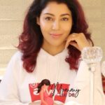 Debina Bonnerjee Instagram - While mostly I keep it minimal make up for an every day look. A little more emphasis on the glow at all times #reels #pregnancymakeup #makeup #🤰