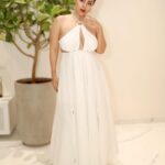 Debina Bonnerjee Instagram - Feeling bold & beautiful while posing in my favourite colour 🤍 Admiring & Accepting all the beautiful changes within me.. This song lyrics suites my current state of mind : “If I was you, I’d wanna be me too.” 😉🥰 #selflove . Dress : @ikichic_official 🤍 . . #love #bold #confident #debinabonnerjee Ditas Mumbai