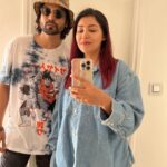 Debina Bonnerjee Instagram - He called her सुंदरी like it was her name 🥰 . . #us . @guruchoudhary