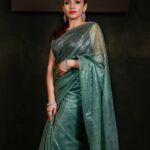 Dhanya Mary Varghese Instagram - Glam up your look with a saree🙂 MOU :@mohanavijinmakeoverstudio Saree:@piyaatelier 📸 :@arvind_venugopal_ #dhanyamaryvarghese #actor #model #dancer #seetha #movieactress #sarees #sareelove #sareefashion #sareelover #ethnicwear #ethnic #trending #biggboss #biggbossmalayalam #biggbosstop5