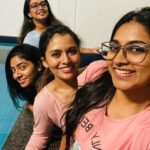 Dhanya Mary Varghese Instagram - Sometimes we need a break... 😜 @paloma_backwater #dhanyamaryvarghese #life #friends #friendship #resort #backwaters #backwatersofkerala #resorts #palomabackwaterresort #actorslife #biggboss