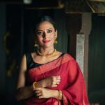 Dhanya Mary Varghese Instagram - How beautiful is this unique jewellery set worn by @dhanya_maryvarghese !!! We just can't get over this 😍😍 We are open every day of the week. Walk in and explore some of the finest gold and diamond jewellery collections from your favourite Alapatt Fashion Jewellery Trivandrum. . . . . #alapattfashionjewellery #alapattfashion #jewellerydesign #jewelry #jewellery #goldnecklace #templejewellery #bestintvm #bestintrivandrum