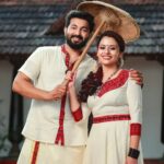 Dhanya Mary Varghese Instagram - ഏവർക്കും തിരുവോണദിനാശംസകൾ Costumes: @byhand.in Make up Hair and Styling :@divyas_makeover_ DOP :@jeevas_gladmantis Ornaments : @dheeksha.jewels #johnjacob #dhanyamaryvarghese #actors #Asianet #lifewithjod #anvitha #ഓണംവയർ #onam2022 #anarkali #anarkalisuits #ethnicwear #ethnic #fashion #cottonfabric #handloomfabric #handloomfashion #byhandkochi #ethicalfashion #byhand_india #casualouting #sustainablefashion #byhandclothing #byhand #indianwear #ethnicwear #ethicalfashion #inclusivefashion #indianwear #sustainablefashionbrand #vocalforlocal