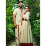 Dhanya Mary Varghese Instagram - ഏവർക്കും തിരുവോണദിനാശംസകൾ Costumes: @byhand.in Make up Hair and Styling :@divyas_makeover_ DOP :@jeevas_gladmantis Ornaments : @dheeksha.jewels #johnjacob #dhanyamaryvarghese #actors #Asianet #lifewithjod #anvitha #ഓണംവയർ #onam2022 #anarkali #anarkalisuits #ethnicwear #ethnic #fashion #cottonfabric #handloomfabric #handloomfashion #byhandkochi #ethicalfashion #byhand_india #casualouting #sustainablefashion #byhandclothing #byhand #indianwear #ethnicwear #ethicalfashion #inclusivefashion #indianwear #sustainablefashionbrand #vocalforlocal