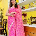 Dhanya Mary Varghese Instagram - Few more clicks.. 👗 @thanzscouture #dhanyamaryvarghese #actress #biggboss #asianet #malayalammovies #pinksaree #saree #sareelovers