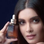 Diana Penty Instagram - Here are a few more reasons to love the #AdvancedNightRepair Serum. ✨ Fast visible repair ✨72H hydration with hyaluronic acid ✨Skin feels firmer and looks more radiant ✨#AdvancedNightRepair Serum is tested and proven on Indian Skin. Celebrate healthy and hydrated skin with the best of #skincare from #EsteeLauder Featuring #EsteeMode @dianapenty