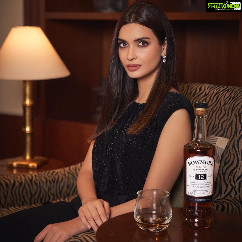 Diana Penty Instagram - A delightful #collaboration with Bowmore! Bowmore’s finesse and exceptional quality is embodied in the Art of Time and has been so since 1779. The luxurious Single Malt benefits from the power of time, becoming even more beautiful and precious over the years. Sit back, relax and savour the rich layers of heritage in a wonderful Single Malt that pays homage to the craftsmanship and legacy of one of Islay's finest. • • • #Bowmore #TheArtOfTime #Islay #SingleMaltScotch #BowmoreMoments #Time -Drink Responsibly -This content is for people above 25 years of age only JW Marriott Mumbai Juhu