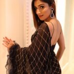 Donal Bisht Instagram - Saree love 💕 . . . . . . . . . . . . . . . . . . . . MUAH - @jm_makeupandhair_official . . . . . . . . . . #hot #explore #morning #goodmorning #donalbisht #black #view #instagood #instamood #aboutlastnight #goodvibes #happy #happymood #pictureoftheday #best #beautiful #dress #love #instadaily #instagram #instamood #instalike #blessed #actor #actress #actorslife #reel #night #water #cruise