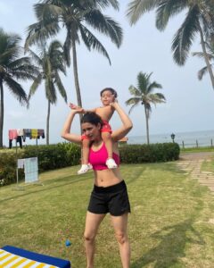 Ekta Kaul Instagram - Jungle book! 🤣💕