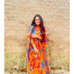 Falaq Naaz Instagram - Charha de rang soneya ve🏵🧡 . . . Outfit-: @byutify.in Managed by-: @sugandhevents . . . #instapost #instacollab #outfits #picoftheday #fashion #actress #styling #blogger #influencer #actress #collaboration #trending #explore #indian #explorepage #falaqnaaz #dailypost #picoftheday #lookoftheday #dress #clothing #brand #vocalforlocal Punchkula 19 Chandigarh