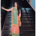 Falaq Naaz Instagram - The Darkest Bright🌈❤️ . . . Outfit-: @charmisdesign Jewellery-: @chaotiqbyarti Pc- @sachin_vision @jagjeet_photojournalist . . . #falaqnaaz #event #lookoftheday #outfits #actor #indian #television #makeup #hairstyles Aloft New Delhi Aerocity