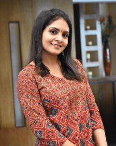 Gayathri Arun Instagram - ❤️✨ 
👗 @byhand.in