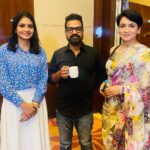 Gayathri Arun Instagram – Glimpses of Ennalum Entaliya Press meet… #ennalumentaliya #january6th