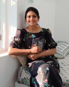Gayathri Arun Instagram - Sunshine ☀️ #happymorning 
📸 @98craftman @rijo_r.j_ 
Costume @alluradst