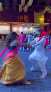 Hamida Khatoon Instagram - It’s the 
little moments 
that makes 
life big ♾️🧿

Video credit: @khan_mehraj 

#hamida 
#hamidakhatoon 
#brothersisterlove 
#brothersister 
#bestbrother 
#navratri 
#love 
#infinity 
#instagram 
#reels 
#reelsinstagram 
#reelitfeelit
