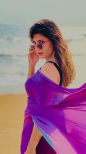 Hamida Khatoon Instagram - Happiness 

Saree by :- @khyathidesignstudio 

#hamida 
#hamidakhatoon
#happyhamida 
#queenofhearts 
#nature 
#beach 
#loveyourself 
#infinity