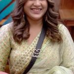 Hamida Khatoon Instagram - 𝐴𝑝𝑝𝑟𝑒𝑐𝑖𝑡𝑜𝑛 𝐹𝑟𝑜𝑚 𝑁𝑎𝑔𝑎𝑟𝑗𝑢𝑛𝑎 𝐺𝑎𝑟𝑢😍🔥 . . . . . #thaggedhele 🔥😎 #voteforme #hamida #happyhamida #queenofhearts #brave #welovehamida #biggbosstelugu #biggbossott #biggbossotttelugu #disneyplushotstar #hamidakhatoon #nagarjunaakkineni #appreciation