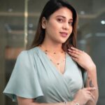 Hamida Khatoon Instagram - 📢 Exciting news for all the jewellery lovers out there! Farah Khan Atelier has launched the stunning collection, Aayat, at Kirtilals store in Hyderabad. From elegant necklaces to intricate bracelets, there is something for everyone. Make a statement and add a touch of glamour to your wardrobe with Farah Khan's Aayat collection. Visit the Kirtilals store in Hyderabad today and discover the beauty of the Aayat collection. Don't miss out on this opportunity to elevate your style with Farah Khan jewellery. @farahkhanali @farahkhanatelier @kirtilalsonline #FarahKhan #AayatCollection #KirtilalsHyderabad #kirtilals