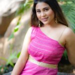 Hamida Khatoon Instagram - 💕 💃 Outfit : @navya.marouthu 🤝 outfit PR : @navneeth_bhansali Photographer: @addiction_to_1.8f #hamida #pink #love #infinity #instagram