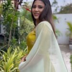 Hamida Khatoon Instagram - Taal se taal mila ❤️ Designer :- @bytarunisrigiri Jewellery :- @ambicapearlsandjewellers #hamida #hamidakhatoon #trending #reelitfeelit #instagram #tal #songs #brahmamudi #swapna #starmaa
