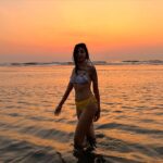 Harshita Gaur Instagram - क्षितिज…. 🍁