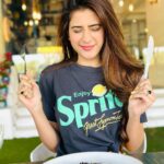 Hiba Nawab Instagram – Shades of happiness 🫶🏻