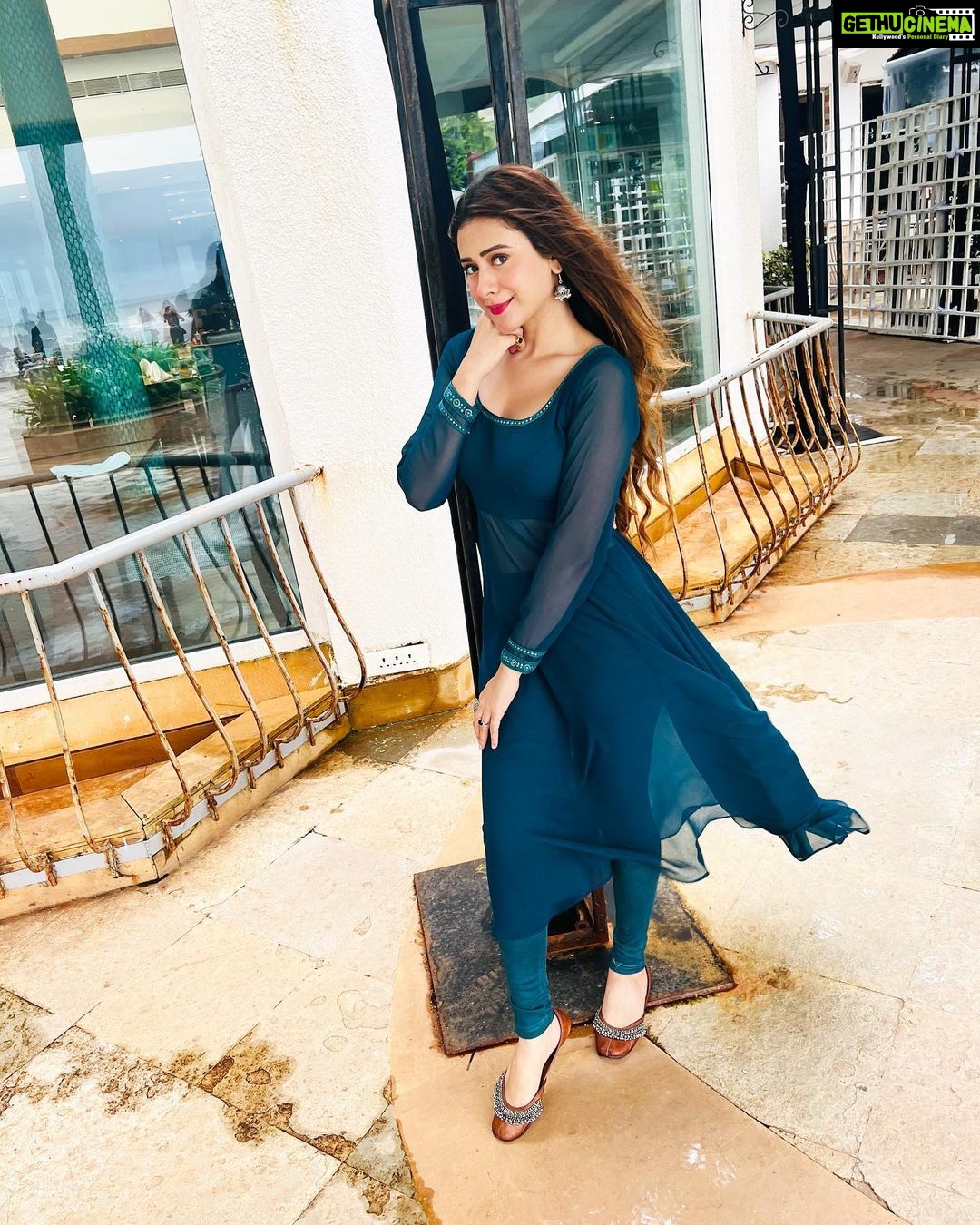 Hiba nawab dressing outlet style