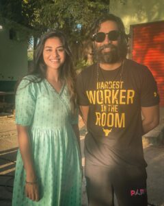 Indhuja Ravichandran Instagram - #naanevaruvean is all yours from tomorrow

Hope you all will love it ❤️

@dhanushkraja 

📸 @omdop