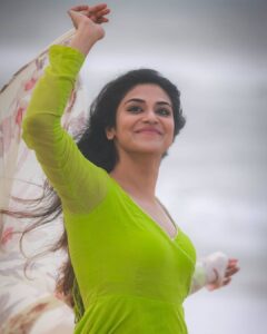 Indhuja Ravichandran Instagram - Twirling With Nature 💚

Shot 📸 @gautham_rajendiran

Wardrobe @the_trendy_turns
MUAH @prashanthibridals