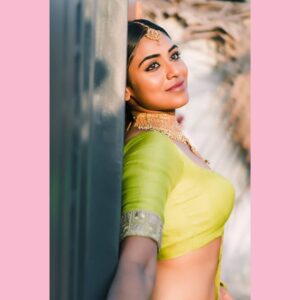Indhuja Ravichandran Instagram - Photography @soozanapvan
Hair & Make up @renuka_mua
Styling @beingroofa
Studio: @studio24chennai
Clothing @yoshnasbyela