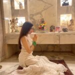 Ishita Raj Sharma Instagram - श्री कृष्ण गोविंद हरे मुरारी, हे नाथ नारायण वासुदेव!! #janamashtami Home, Delhi