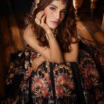 Ishita Raj Sharma Instagram - Admist a dream and a miracle 💫✨