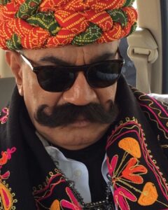 Janvi Chheda Instagram - Capturing THE BOSS...while he captures and edits!
.
.
#throwback #cid #cidshoot #cidcops #behindthescenes #noedit #nofilter